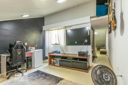 Casa à venda com 190m², 4 quartos e 4 vagas Casa à venda com 190m², 4 quartos e 4 vagasQuarto 4