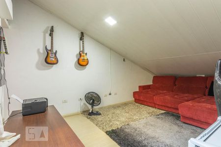 Casa à venda com 190m², 4 quartos e 4 vagas Casa à venda com 190m², 4 quartos e 4 vagasQuarto 4
