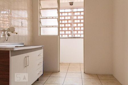 Cozinha de apartamento para alugar com 2 quartos, 59m² em Jardim Botânico, Porto Alegre