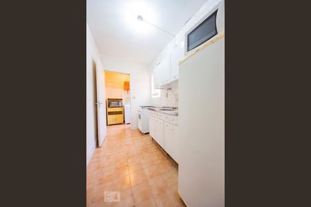 Cozinha  de apartamento para alugar com 1 quarto, 48m² em Jardim Carvalho, Porto Alegre