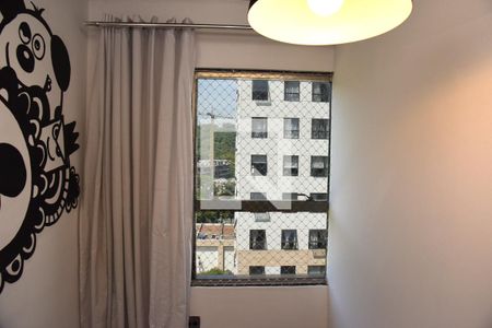 Apartamento à venda com 70m², 2 quartos e 2 vagasQuarto 2