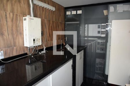 Apartamento à venda com 70m², 2 quartos e 2 vagasÁrea de Serviço