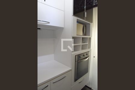 Apartamento à venda com 70m², 2 quartos e 2 vagasDetalhe da cozinha