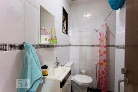 Casa à venda com 140m², 3 quartos e 2 vagasBanheiro Social