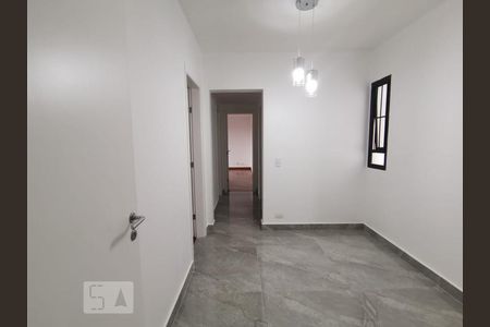 Apartamento à venda com 200m², 4 quartos e 3 vagas Apartamento à venda com 200m², 4 quartos e 3 vagasDetalhe