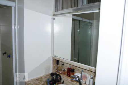 Apartamento à venda com 134m², 3 quartos e sem vagaBanheiro