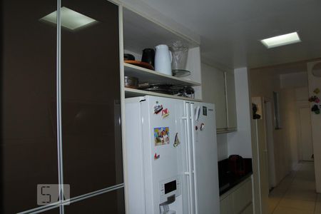 Apartamento à venda com 134m², 3 quartos e sem vagaCozinha