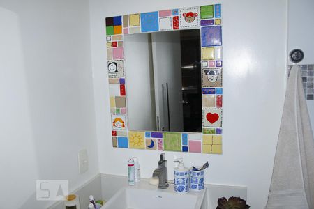 Apartamento à venda com 134m², 3 quartos e sem vagaBanheiro 2