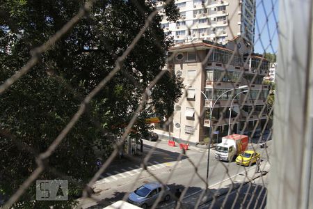 Apartamento à venda com 134m², 3 quartos e sem vagaVista