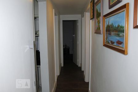 Apartamento à venda com 134m², 3 quartos e sem vagaCorredor