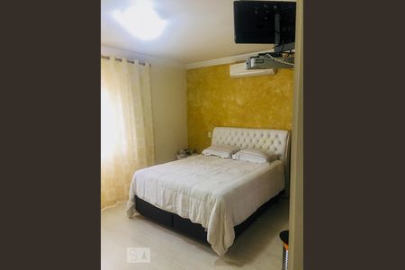 Casa à venda com 470m², 4 quartos e 7 vagas Casa à venda com 470m², 4 quartos e 7 vagasQuarto Suíte 1