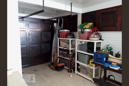 Casa à venda com 200m², 3 quartos e 1 vaga