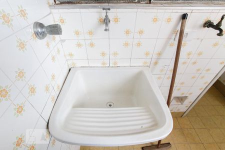 Apartamento para alugar com 76m², 2 quartos e 1 vaga Apartamento para alugar com 76m², 2 quartos e 1 vagaÁrea de Serviço