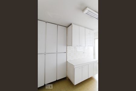 Apartamento para alugar com 76m², 2 quartos e 1 vaga Apartamento para alugar com 76m², 2 quartos e 1 vagaCozinha
