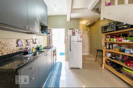 Apartamento à venda com 91m², 2 quartos e sem vaga Apartamento à venda com 91m², 2 quartos e sem vagaCozinha - Piso Inferior