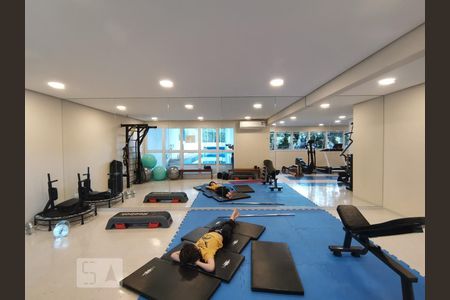 Apartamento à venda com 93m², 2 quartos e 2 vagas Apartamento à venda com 93m², 2 quartos e 2 vagasAcademia