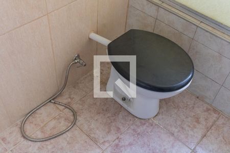 Apartamento à venda com 120m², 4 quartos e 2 vagas Apartamento à venda com 120m², 4 quartos e 2 vagasBanheiro 2