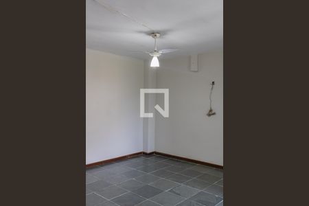 Apartamento à venda com 120m², 4 quartos e 2 vagas Apartamento à venda com 120m², 4 quartos e 2 vagasQuarto 2 - Suíte