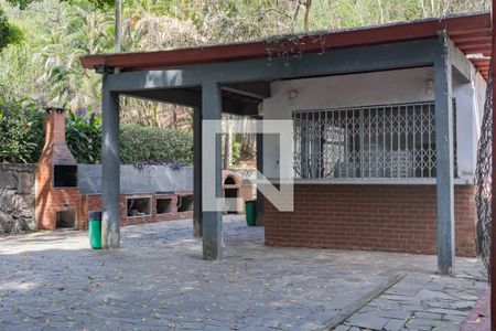 Apartamento à venda com 120m², 4 quartos e 2 vagas Apartamento à venda com 120m², 4 quartos e 2 vagasÁrea comum - Churrasqueira