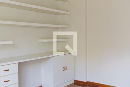 Apartamento à venda com 120m², 4 quartos e 2 vagas Apartamento à venda com 120m², 4 quartos e 2 vagasQuarto 1