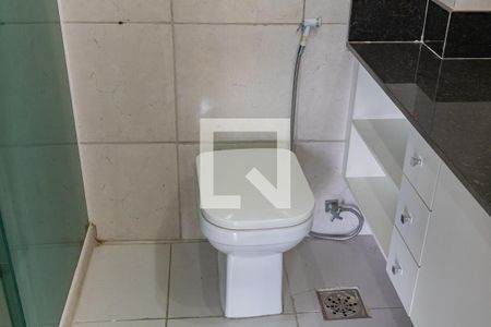 Apartamento à venda com 120m², 4 quartos e 2 vagas Apartamento à venda com 120m², 4 quartos e 2 vagasBanheiro 1