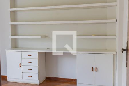 Apartamento à venda com 120m², 4 quartos e 2 vagas Apartamento à venda com 120m², 4 quartos e 2 vagasQuarto 1