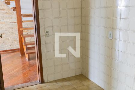 Apartamento à venda com 120m², 4 quartos e 2 vagas Apartamento à venda com 120m², 4 quartos e 2 vagasCozinha