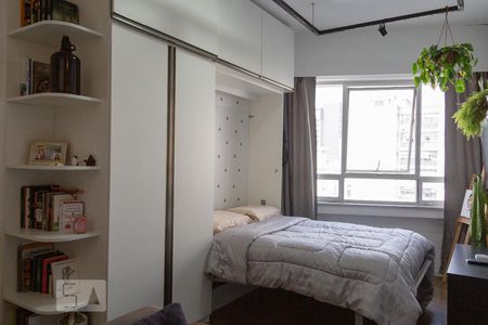 Quarto de kitnet/studio para alugar com 1 quarto, 26m² em República, São Paulo