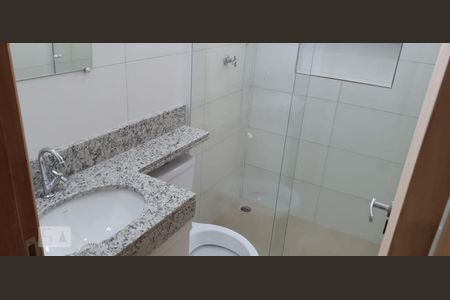 Apartamento para alugar com 50m², 2 quartos e sem vagaBanheiro