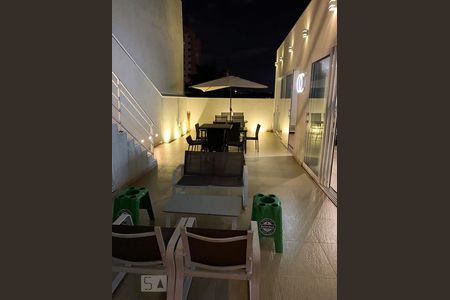 Casa à venda com 350m², 4 quartos e 5 vagasVaranda Gourmet