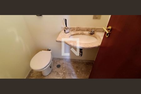 Apartamento para alugar com 185m², 3 quartos e 3 vagasBanheiro da Suíte 3