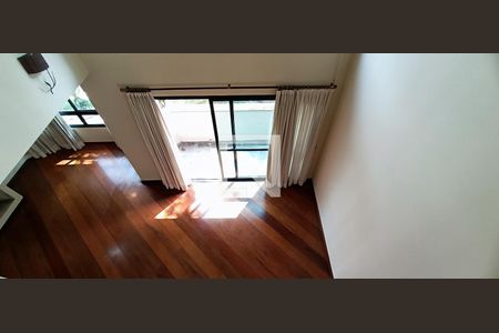 Apartamento para alugar com 185m², 3 quartos e 3 vagasSala