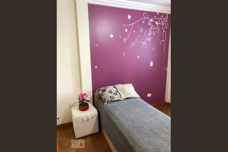 Casa à venda com 270m², 4 quartos e 4 vagas Casa à venda com 270m², 4 quartos e 4 vagasQuarto 3