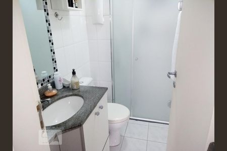 Banheiro Social de apartamento à venda com 3 quartos, 71m² em Vila Antonieta, São Paulo
