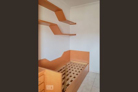 Apartamento à venda com 130m², 3 quartos e 2 vagas Apartamento à venda com 130m², 3 quartos e 2 vagasQuarto 02
