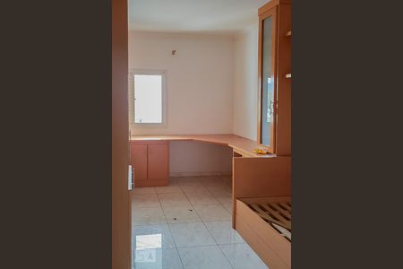 Apartamento à venda com 130m², 3 quartos e 2 vagas Apartamento à venda com 130m², 3 quartos e 2 vagasQuarto 01