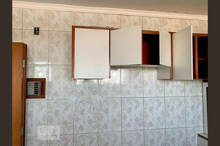 Apartamento à venda com 72m², 2 quartos e sem vagaCozinha