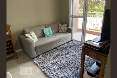 Sala de apartamento para alugar com 3 quartos, 70m² em Jaguaré, São Paulo