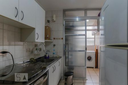 Apartamento à venda com 60m², 2 quartos e 1 vaga Apartamento à venda com 60m², 2 quartos e 1 vagaCozinha - Armários