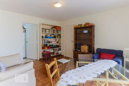 Apartamento à venda com 60m², 2 quartos e 1 vaga Apartamento à venda com 60m², 2 quartos e 1 vagaSala