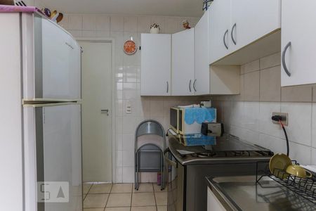 Apartamento à venda com 60m², 2 quartos e 1 vaga Apartamento à venda com 60m², 2 quartos e 1 vagaCozinha - Armários
