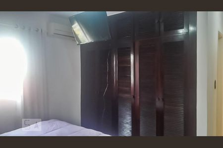 Casa à venda com 235m², 3 quartos e 3 vagasQuarto