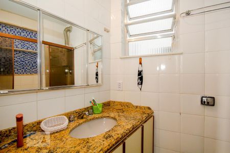 Banheiro de apartamento para alugar com 1 quarto, 40m² em Copacabana, Rio de Janeiro
