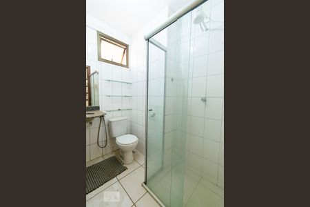 Banheiro de kitnet/studio para alugar com 1 quarto, 28m² em Norte (águas Claras), Brasília