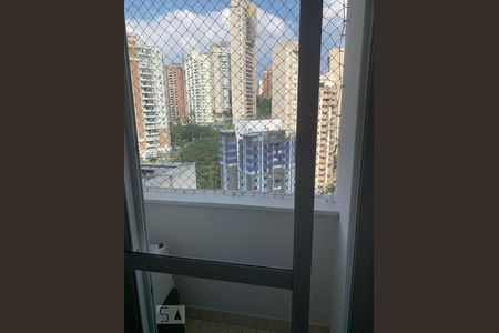 Apartamento à venda com 165m², 3 quartos e 3 vagas Apartamento à venda com 165m², 3 quartos e 3 vagasVaranda