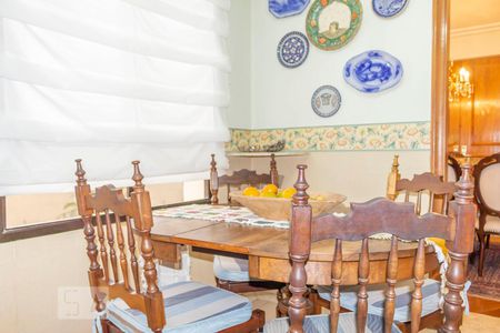 Apartamento à venda com 280m², 4 quartos e 4 vagasCopa