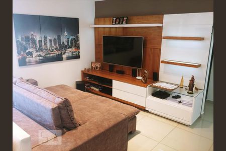 Sala de apartamento à venda com 3 quartos, 140m² em Vila Gumercindo, São Paulo