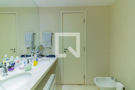 Apartamento à venda com 167m², 3 quartos e 3 vagas Apartamento à venda com 167m², 3 quartos e 3 vagasBanheiro da Suíte 3