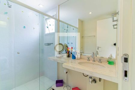 Apartamento à venda com 167m², 3 quartos e 3 vagas Apartamento à venda com 167m², 3 quartos e 3 vagasBanheiro da Suíte 2