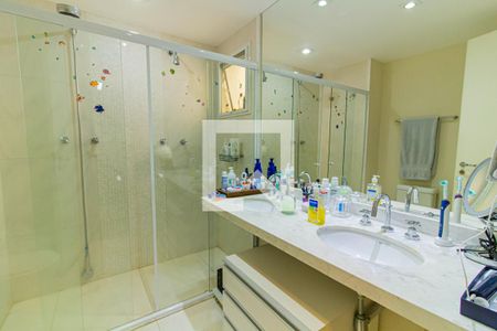 Apartamento à venda com 167m², 3 quartos e 3 vagas Apartamento à venda com 167m², 3 quartos e 3 vagasBanheiro da Suíte 3